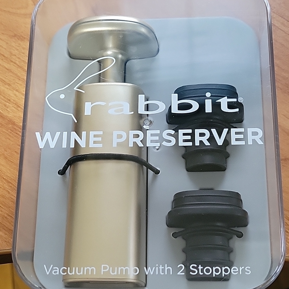 Rabbit Wine Preserver NEW